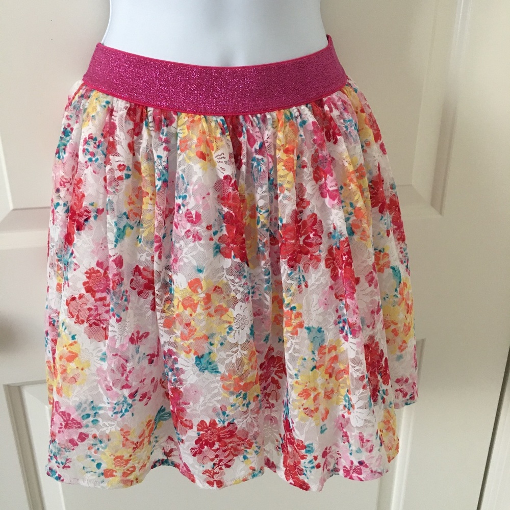 The Children Place Girls Ruffle Pink Floral Skirt. Size L 10/12. NWT